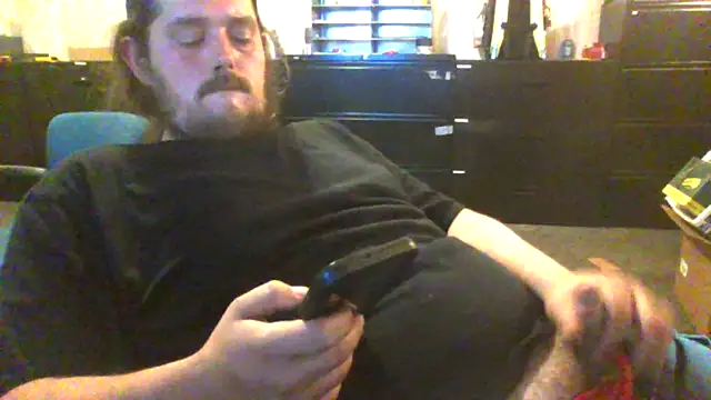 Snapshot of daddysmalldick502 chatting on May 2026 04:26:04 PM daddysmalldick502 online show from May 2026 04:26:04 PM