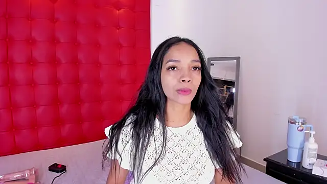 Daliana Beck online show from October 2025 08:21:02 PM