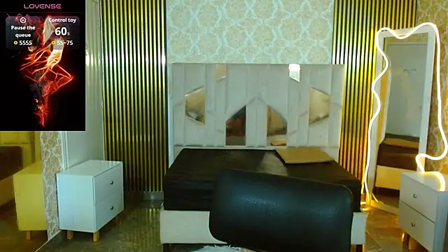 Snapshot of martinna_tay chatting on September 2025 03:12:01 AM martinna tay online show from September 2025 03:12:01 AM