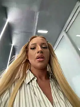 LovingBlondie online show from January 2026 03:55:02 AM