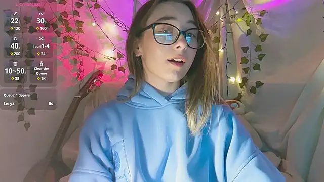 Snapshot of monlight__dana chatting on December 2024 03:44:01 PM monlight dana online show from December 2024 03:44:01 PM