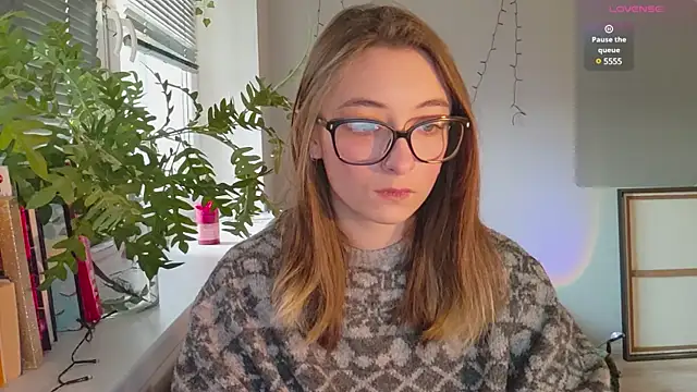 Snapshot of monlight__dana chatting on December 2024 10:45:02 AM monlight dana online show from December 2024 10:45:02 AM