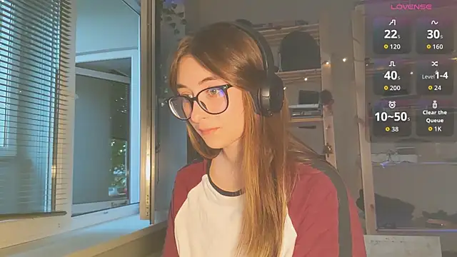 Snapshot of monlight__dana chatting on September 2025 04:30:01 PM monlight dana online show from September 2025 04:30:01 PM