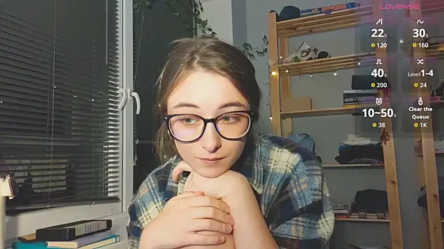 Snapshot of monlight__dana chatting on October 2025 05:00:01 PM monlight dana online show from October 2025 05:00:01 PM