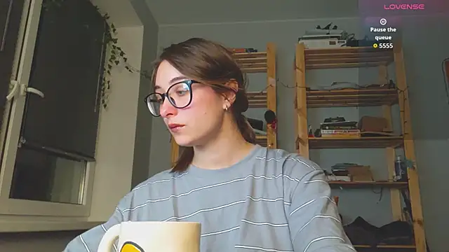 monlight  dana online show from November 2025 11:57:02 PM