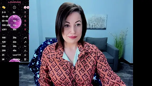 Snapshot of Emily_Midlton chatting on March 2025 02:00:01 PM Emily Midlton online show from March 2025 02:00:01 PM