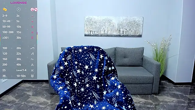 Snapshot of Emily_Midlton chatting on March 2025 01:25:02 AM Emily Midlton online show from March 2025 01:25:02 AM