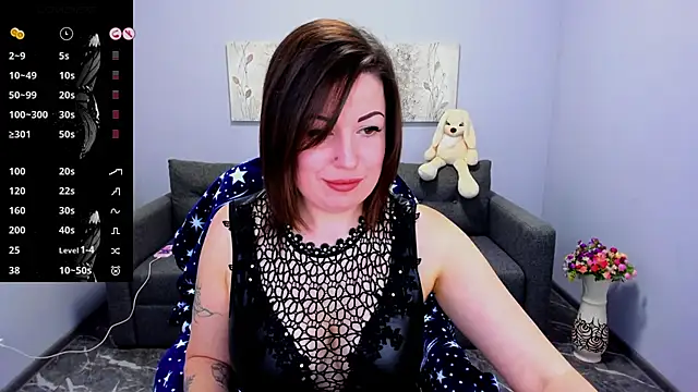 Snapshot of Emily_Midlton chatting on October 2025 07:18:02 AM Emily Midlton online show from October 2025 07:18:02 AM