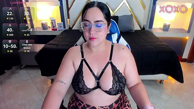 Sofiia davis23 online show from March 2026 01:28:01 PM