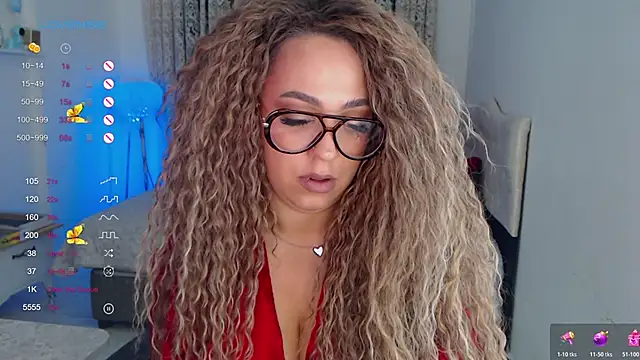  Just a queen 3 online show from December 2025 09:03:01 AM