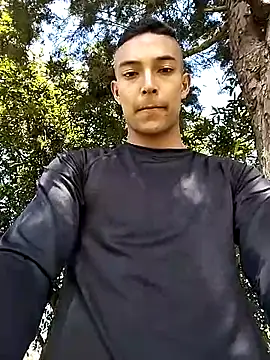 Demiansteven2 online show from October 2025 05:35:02 PM