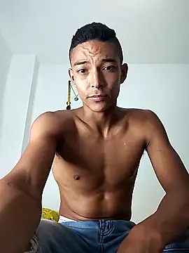 Demiansteven2 online show from December 2025 03:54:01 PM