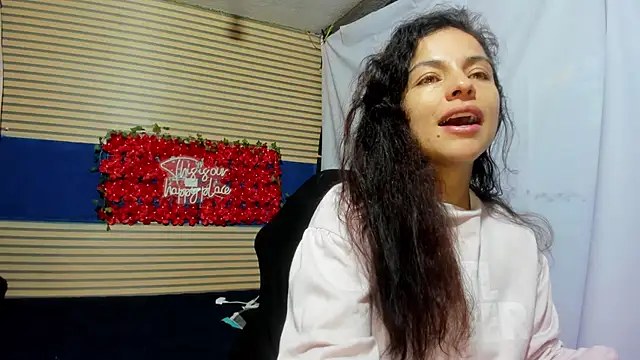Snapshot of rosse_2504 chatting on April 2026 11:38:01 AM rosse 2504 online show from April 2026 11:38:01 AM