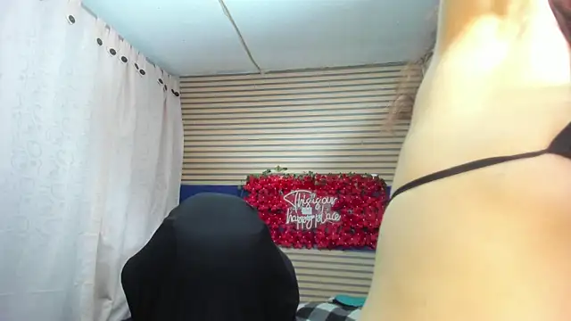 Snapshot of rosse_2504 chatting on May 2026 12:22:02 PM rosse 2504 online show from May 2026 12:22:02 PM