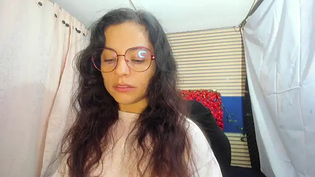 Snapshot of rosse_2504 chatting on June 2026 12:39:01 PM rosse 2504 online show from June 2026 12:39:01 PM
