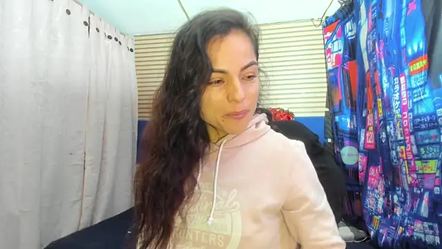 Snapshot of rosse_2504 chatting on July 2026 12:33:01 PM rosse 2504 online show from July 2026 12:33:01 PM