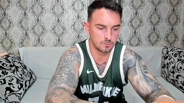 Jonmusclemaster online show from June 2026 07:44:02 PM