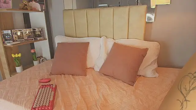 Angelbae- online show from January 2026 11:52:01 PM