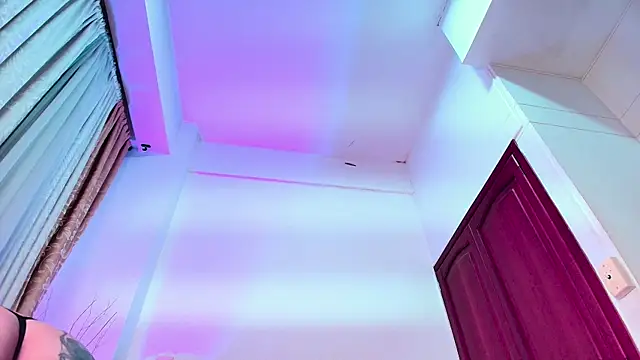 AlissaNix online show from April 2026 12:59:02 AM