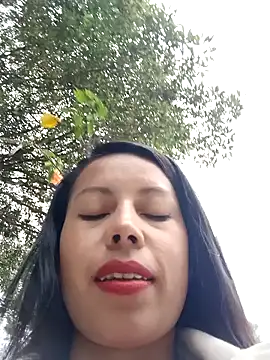  andrea30 online show from December 2024 02:07:01 PM