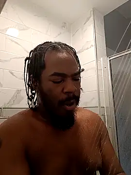 Snapshot of MRHANDSOME3800 chatting on March 2025 12:48:01 PM MRHANDSOME3800 online show from March 2025 12:48:01 PM