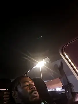 Snapshot of MRHANDSOME3800 chatting on October 2025 04:05:02 AM MRHANDSOME3800 online show from October 2025 04:05:02 AM