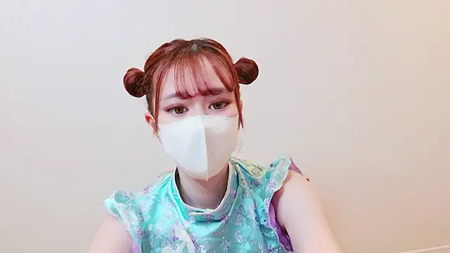 chat MIYU online show from April 2026 12:11:02 PM