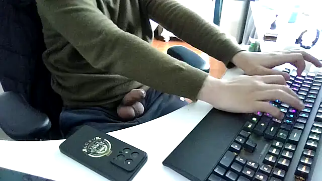 big-pig online show from February 2026 05:26:01 AM