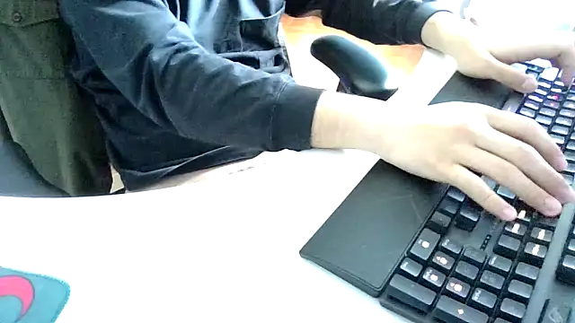 big-pig online show from April 2026 01:41:02 AM