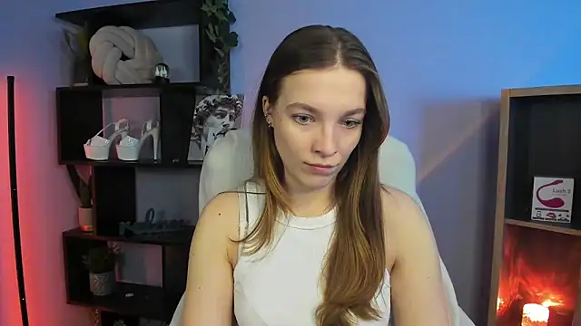 Snapshot of kenzie_x chatting on February 2025 07:15:02 AM kenzie x online show from February 2025 07:15:02 AM