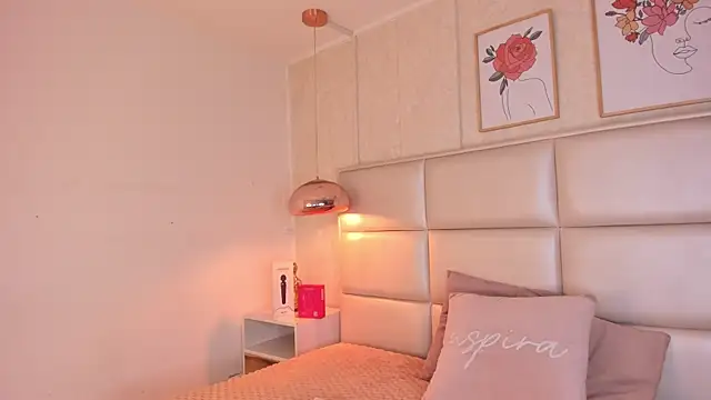 Aily Yozuko online show from January 2026 02:47:01 AM