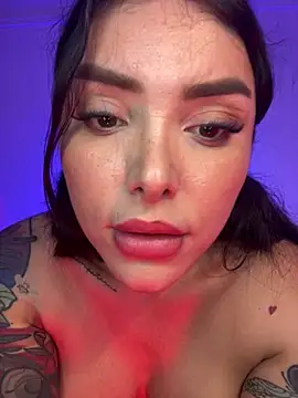 Snapshot of Ela_Doll_ chatting on January 2025 08:29:01 PM Ela Doll online show from January 2025 08:29:01 PM