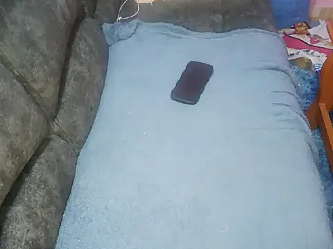 petitev online show from October 2025 04:12:01 AM