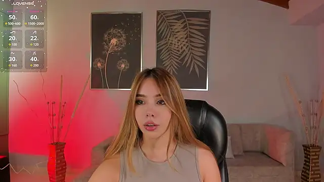 CarolineGraceX online show from December 2025 10:53:01 AM