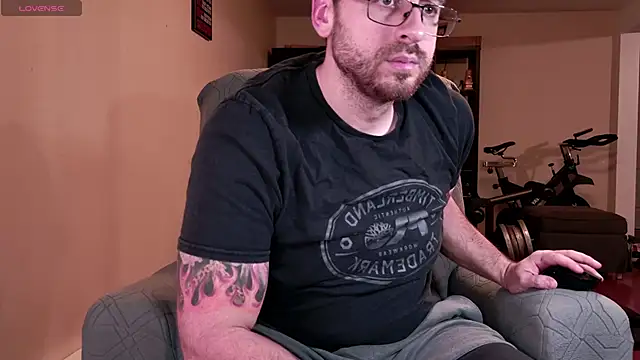 JayXCee Official online show from December 2025 12:40:02 AM