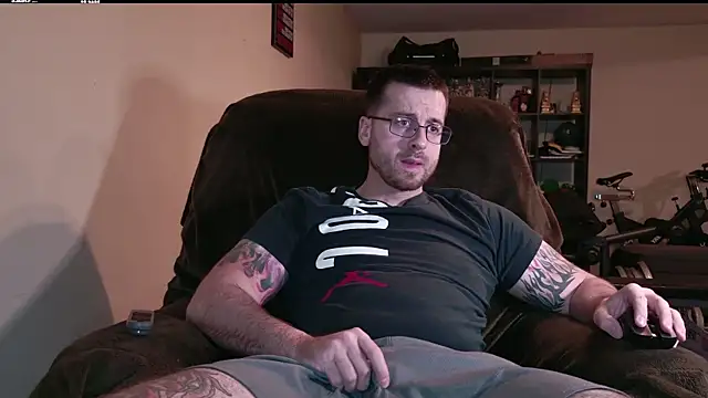 Snapshot of JayXCee_Official chatting on February 2026 01:04:02 AM JayXCee Official online show from February 2026 01:04:02 AM