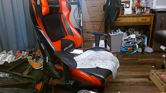 tongueispowerr6d9 online show from July 2026 06:58:02 PM
