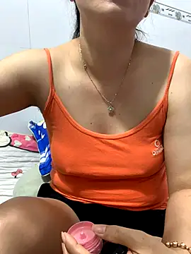 Baby-bigtits online show from December 2025 11:32:01 PM