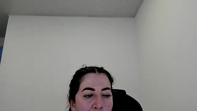 Snapshot of Im_coco chatting on February 2025 02:44:01 PM Im coco online show from February 2025 02:44:01 PM