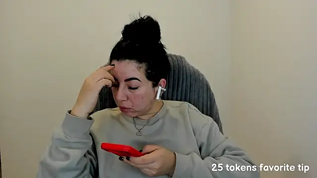 Snapshot of Im_coco chatting on February 2025 03:04:02 AM Im coco online show from February 2025 03:04:02 AM