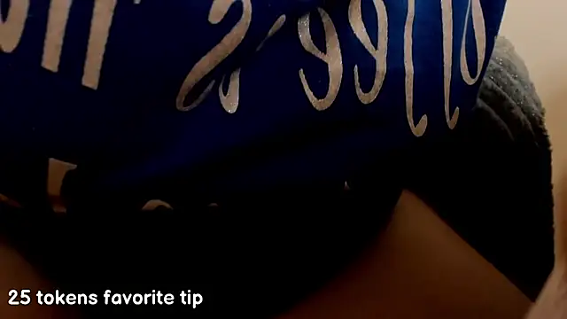 Snapshot of Im_coco chatting on February 2025 05:37:01 AM Im coco online show from February 2025 05:37:01 AM