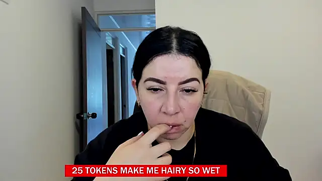 Snapshot of Im_coco chatting on March 2025 02:32:02 PM Im coco online show from March 2025 02:32:02 PM