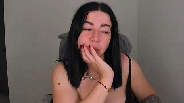 Snapshot of Im_coco chatting on October 2025 01:47:01 AM Im coco online show from October 2025 01:47:01 AM