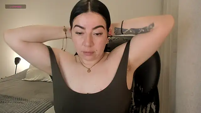 Snapshot of Im_coco chatting on November 2025 10:08:02 AM Im coco online show from November 2025 10:08:02 AM