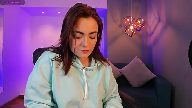 Snapshot of IsabellaaJoness chatting on February 2025 12:15:02 PM IsabellaaJoness online show from February 2025 12:15:02 PM