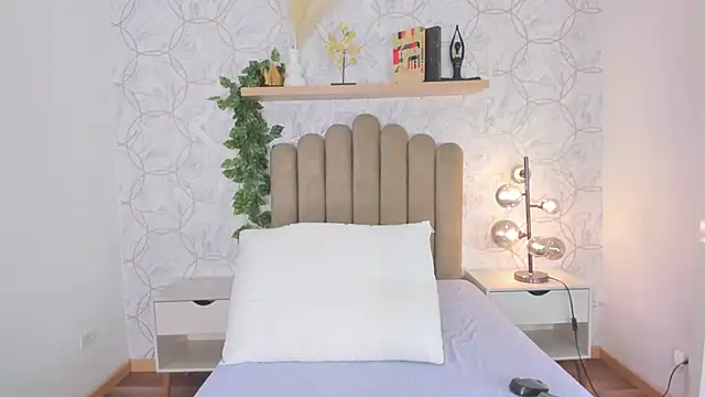 Roma  love online show from October 2025 11:52:01 AM