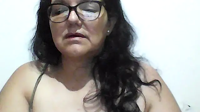 kassandra02 online show from February 2026 02:26:02 AM