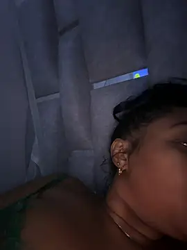 NaiomyLanes online show from March 2026 03:23:01 AM