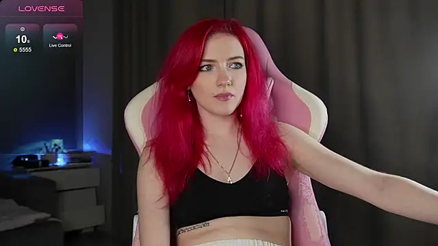 joyhannahh online show from October 2025 03:36:01 PM