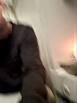 bibananaman online show from October 2025 12:41:02 AM